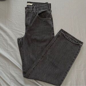 Levi’s Baggy Dad Jean